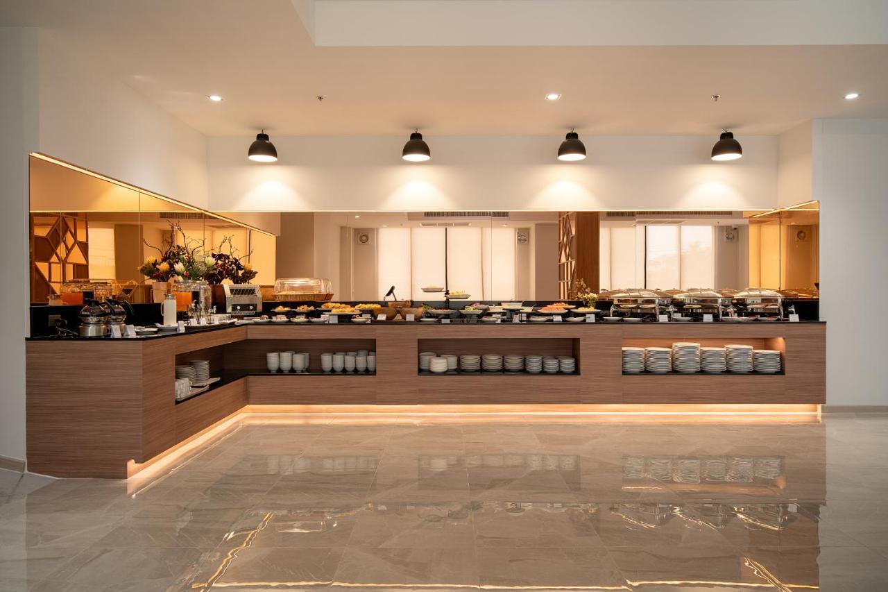 Thaya Hotel Бангкок Экстерьер фото