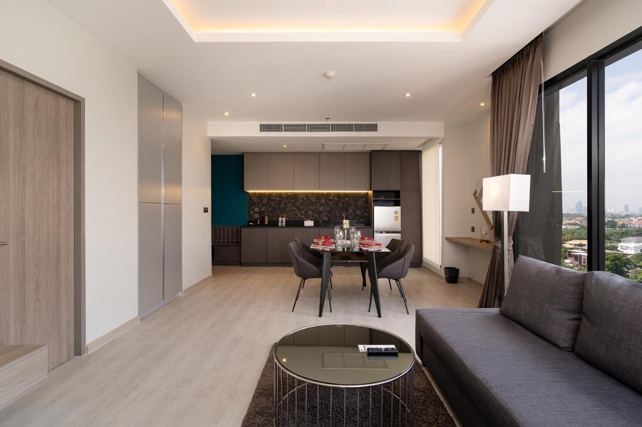 Thaya Hotel Бангкок Экстерьер фото
