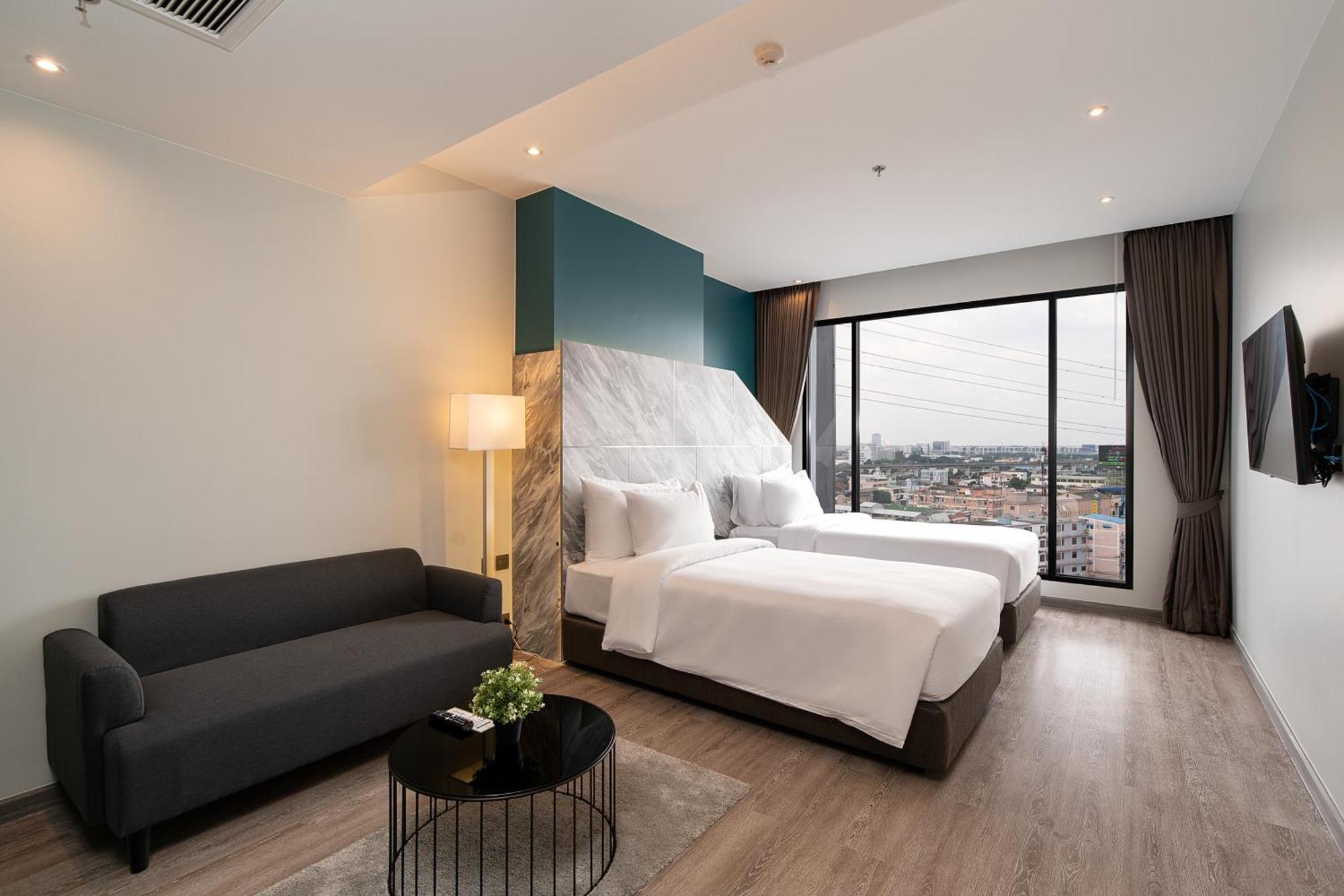 Thaya Hotel Бангкок Экстерьер фото