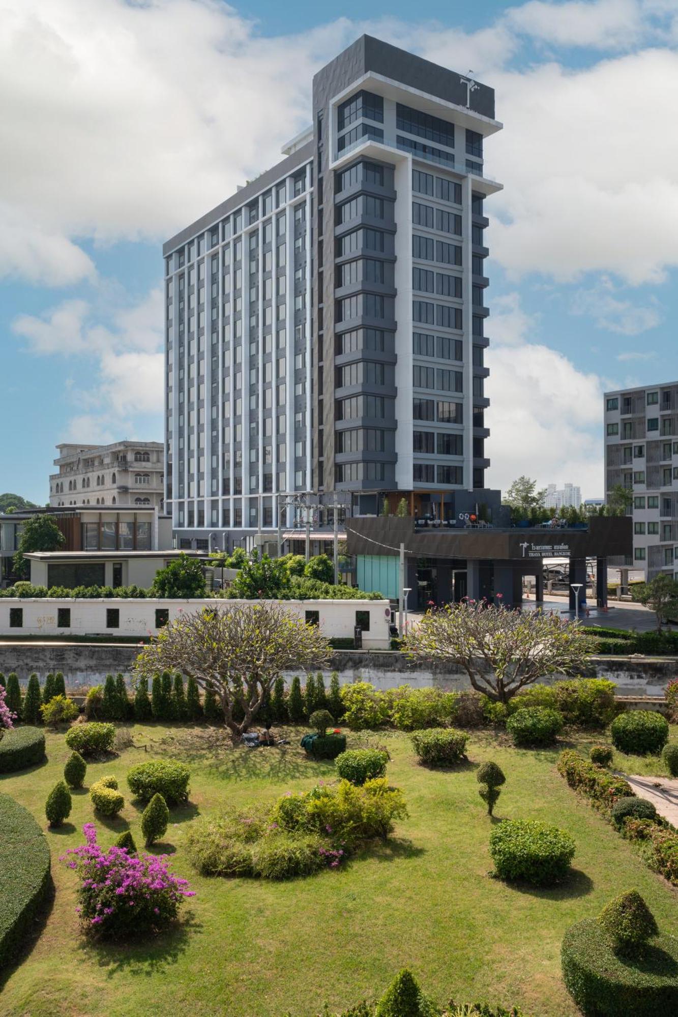 Thaya Hotel Бангкок Экстерьер фото